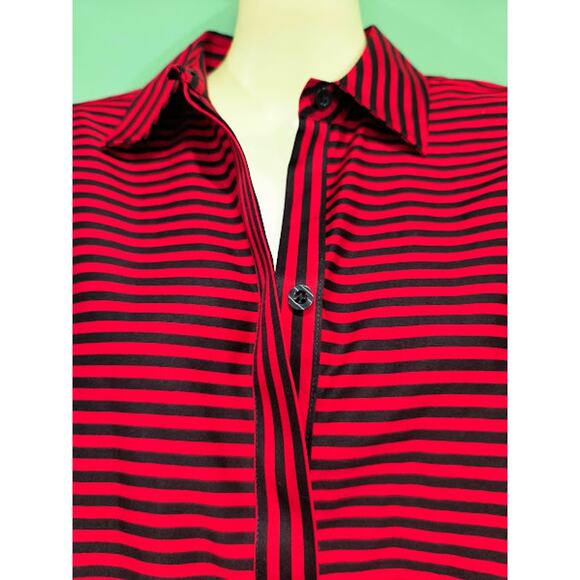 Chico's Tab Sleeve Striped Tunic with Hidden Buttons, Red/Black‎ Sz 0 (4) NWOT - Picture 3 of 8